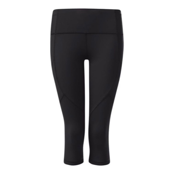 Lululemon‎ Outrun 17" Crop Black - Picture 4 of 10